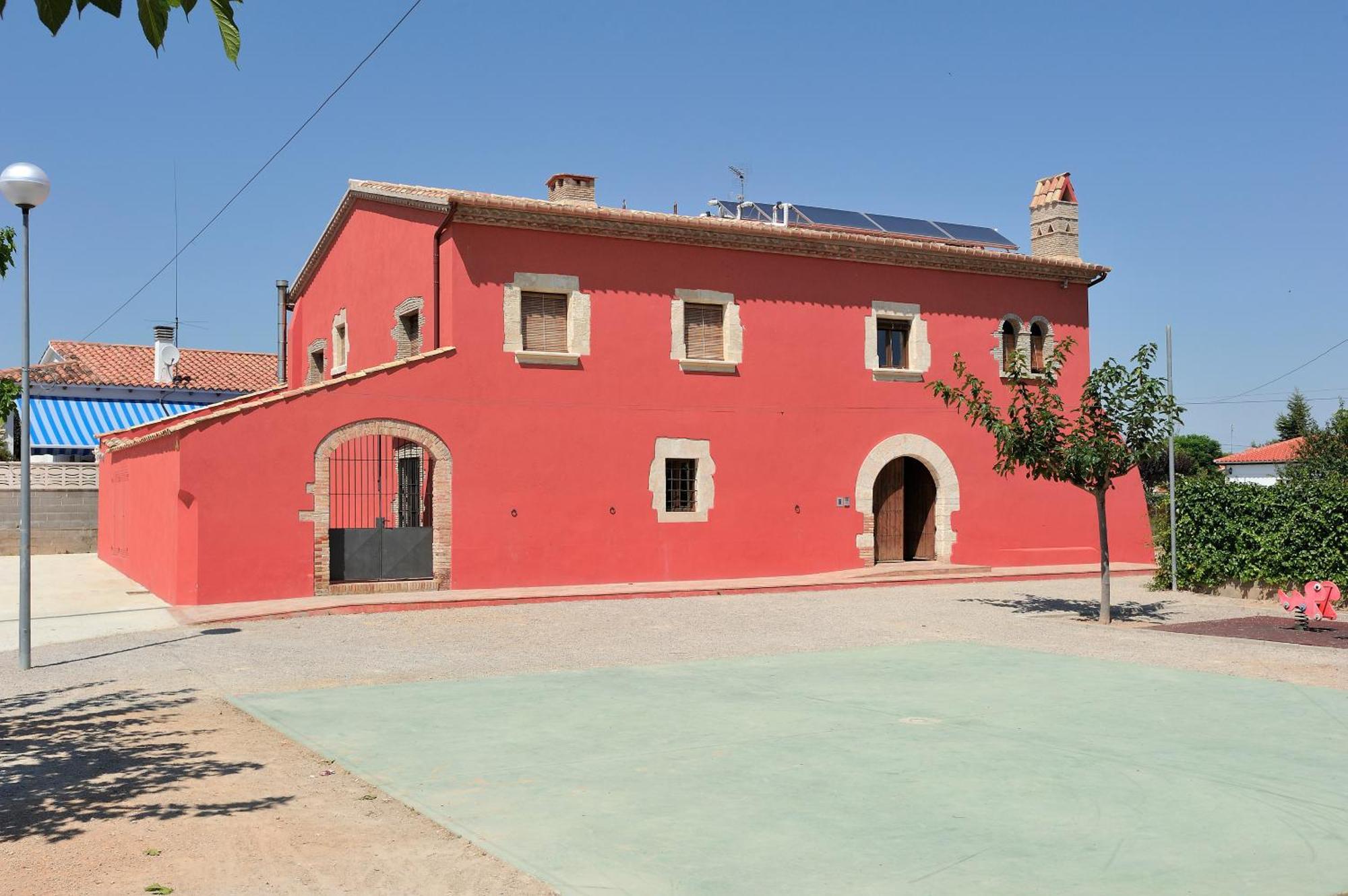 Banyeres del Penedes Masia Casa Roja מראה חיצוני תמונה