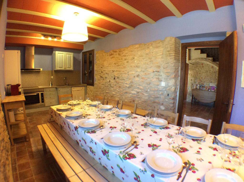 Banyeres del Penedes Masia Casa Roja מראה חיצוני תמונה